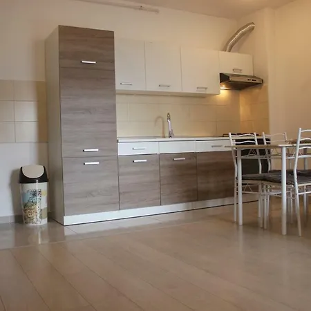 Apartment Vesna Pula